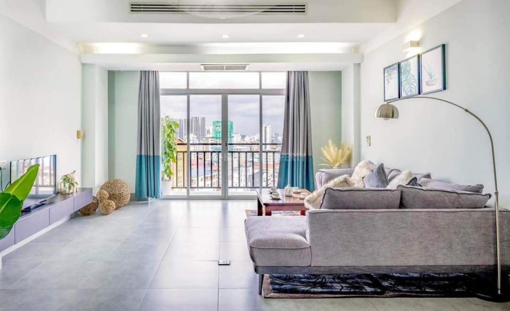 Piso de 3 habitaciones, 280 m²