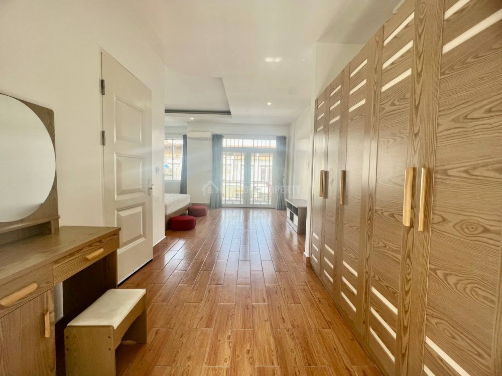House in ខណ្ឌជ្រោយចង្វា, ភូមិក្ដីចាស់ - View 4