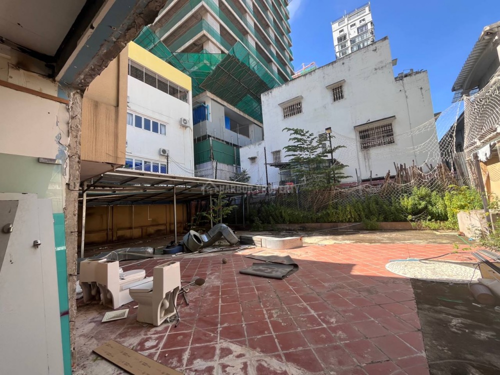 在万景岗1分区（BKK1)出租的店屋 - Aanzicht 5