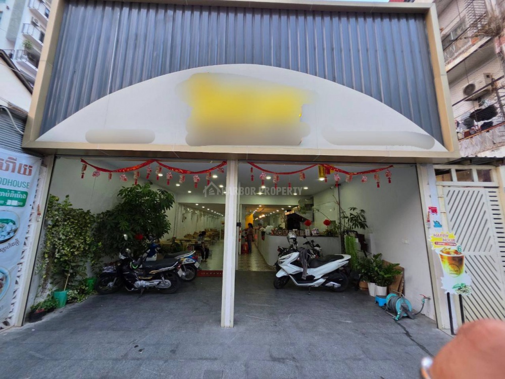 Local commercial, 152 m²