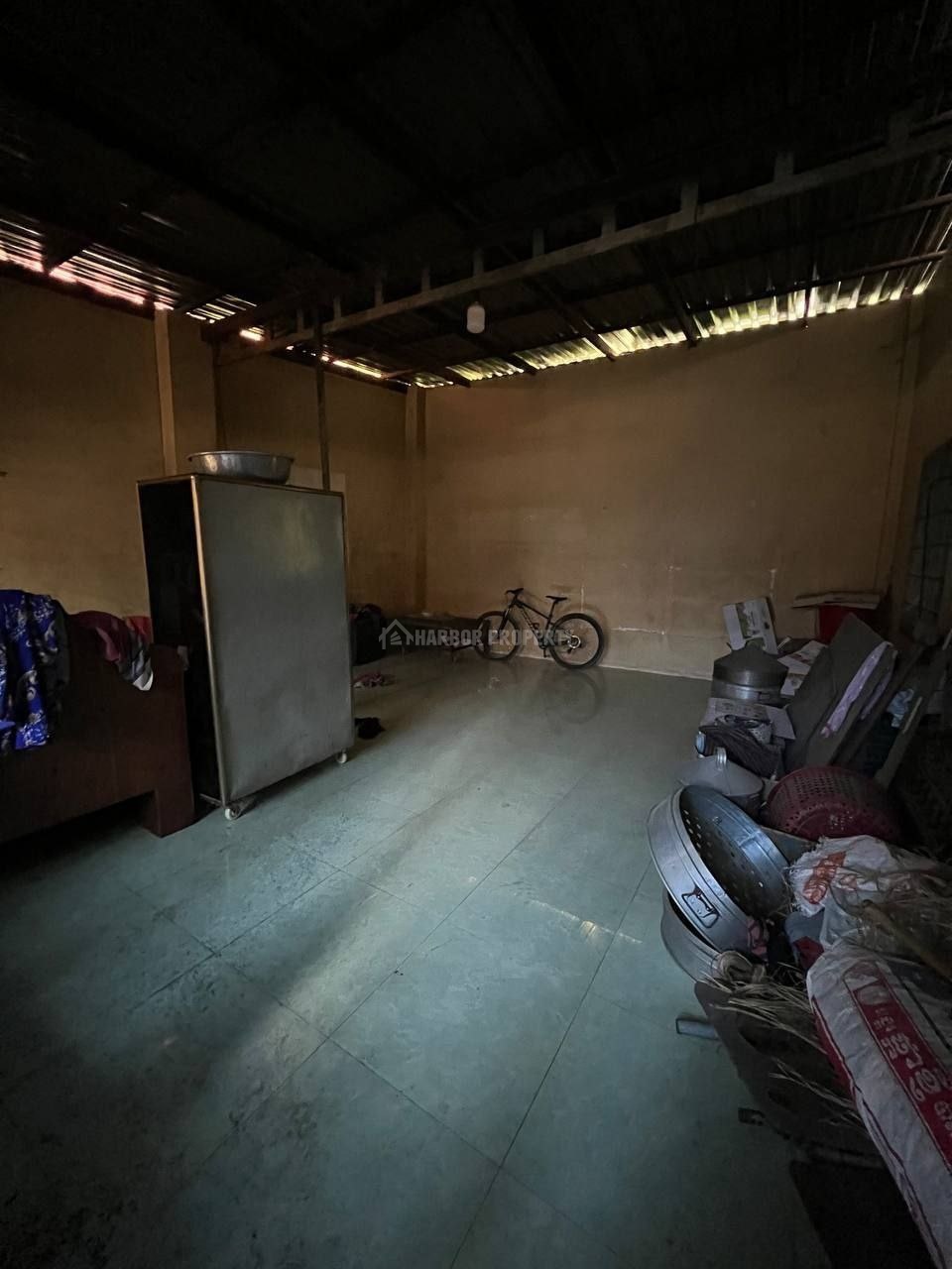 House in ក្រុងតាខ្មៅ - More