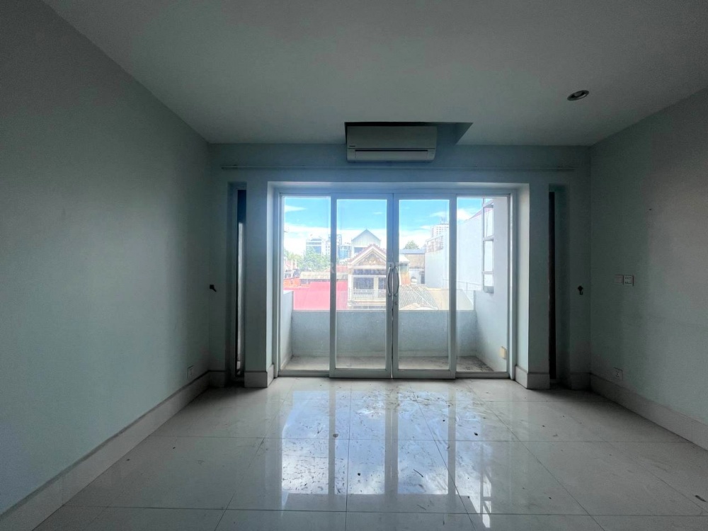 在新街市1分区出租的现房公寓 - Bild 3