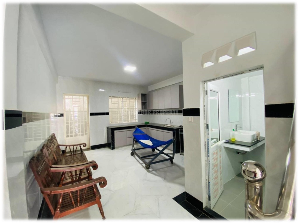 #R08048
»»» ផ្ទះអាជីវកម្ម បន្ទាប់កែង សល់មុខផ្ទះវែង ជាប់ផ្លូវរដ្ឋ ១៦ម បុរីភ្នំពេញសុខសាន្ត គម្រោង៧ នៅទួលពង្រ​ សម្រាប់លក់ - Ansicht 3