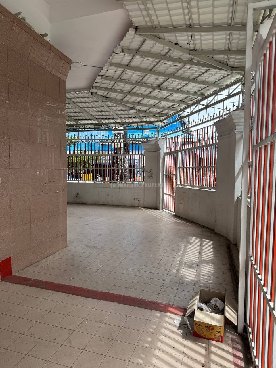 在堆檖比1分区出租的店屋 - Bild 5