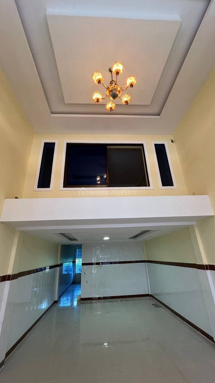 在雷西郊分区出售的排屋 - Widok 3