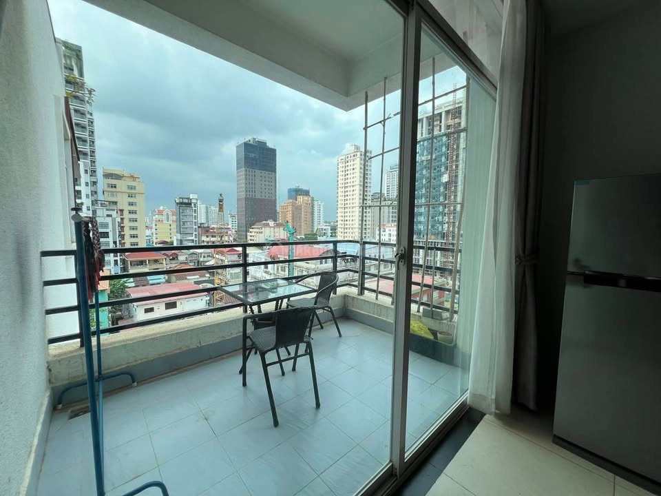 在万景岗1分区（BKK1)出租的现房公寓 - Więcej