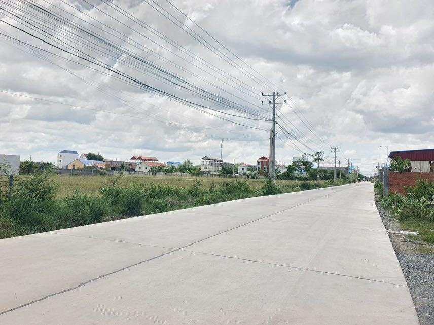 柬埔寨金边永旺3不远3.5公顷土地出售 – pohled 3