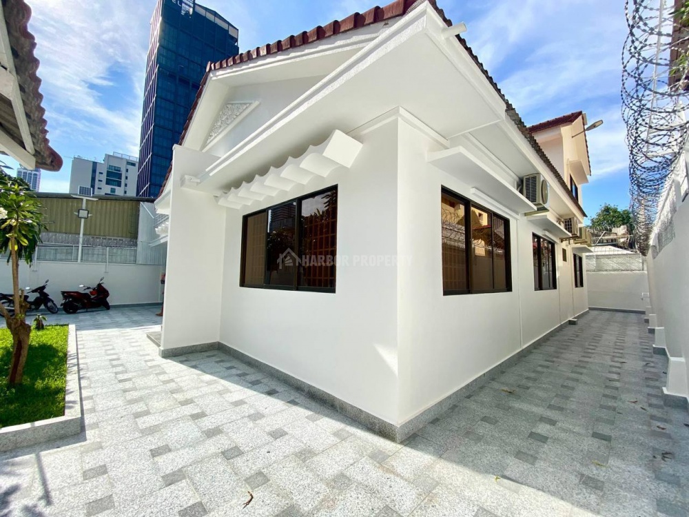 在万景岗1分区（BKK1)出租的别墅 - Widok 4
