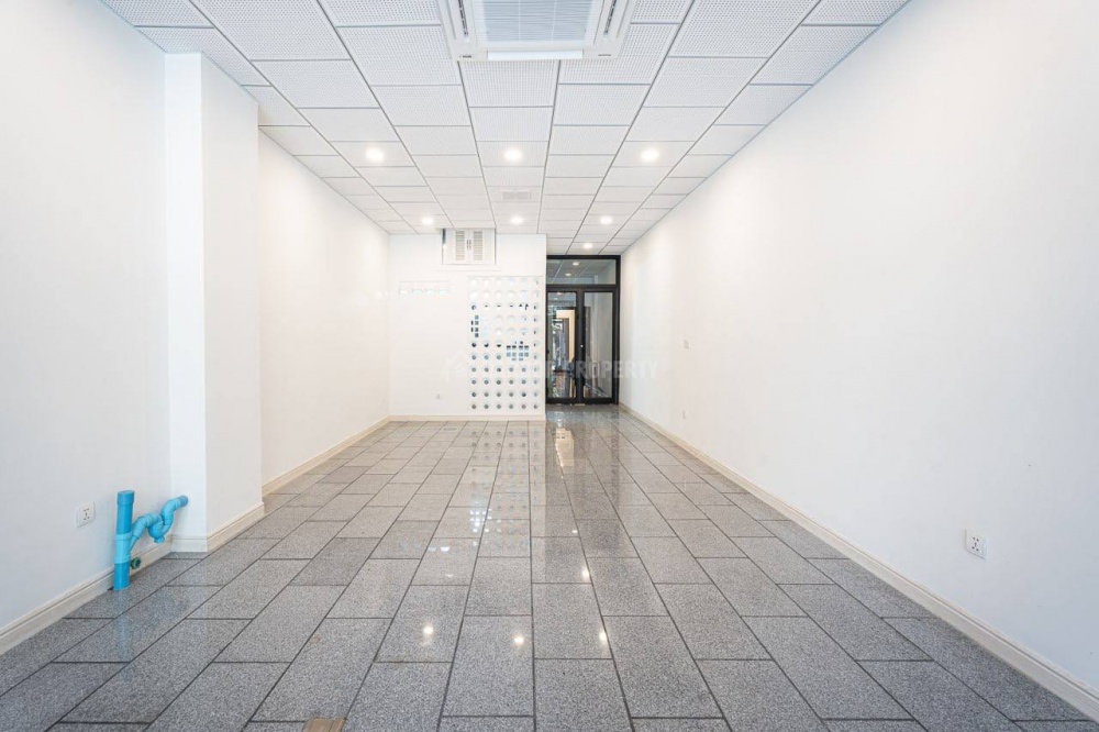 在万景岗1分区（BKK1)出租的店屋 - Aanzicht 3