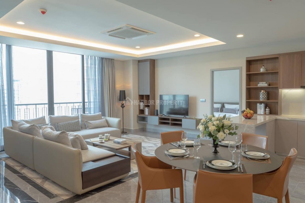 Apartament 4 camere, 180 m²
