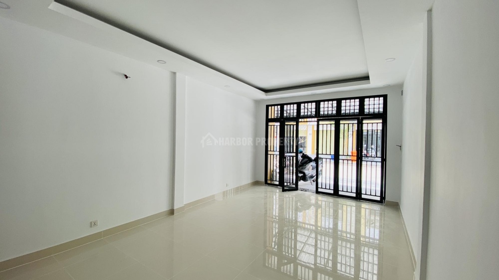 急售房屋 – 朗哥区 低于市场价格 – pohled 3