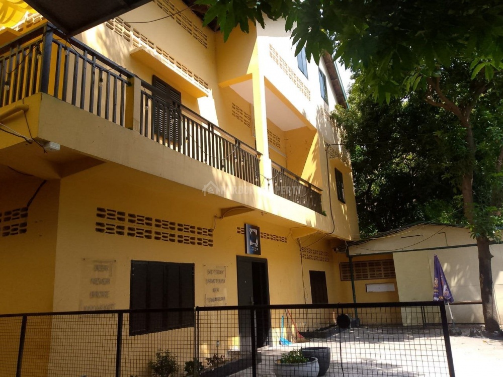 在万景岗2分区（BKK2)出租的店屋 - Vista 2