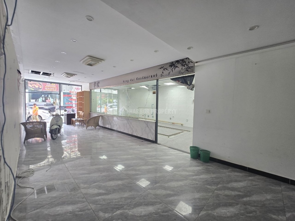 在万景岗1分区（BKK1)出租的店屋 - Vista 5