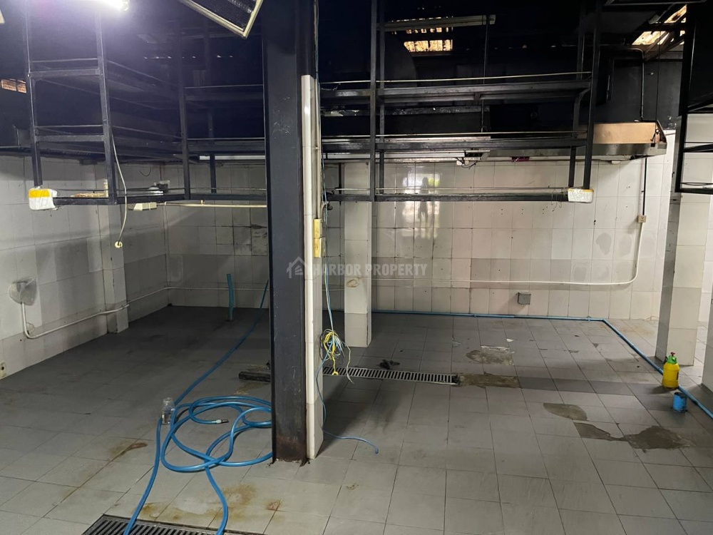 在万景岗1分区（BKK1)出租的店屋 - Altro