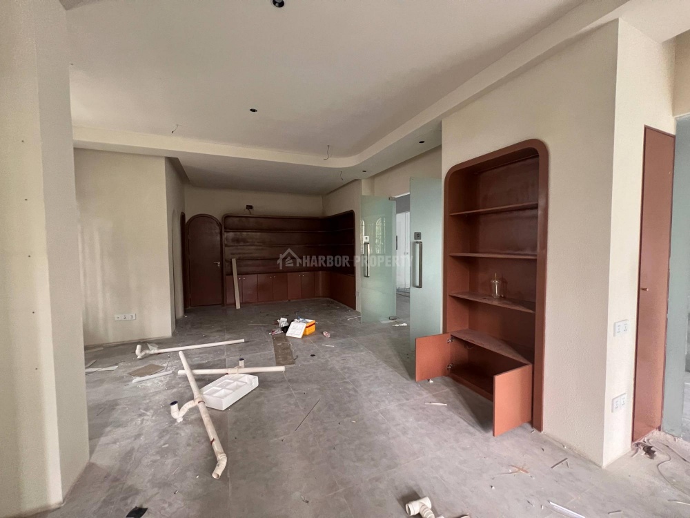 在万景岗1分区（BKK1)出租的店屋 - Bild 6